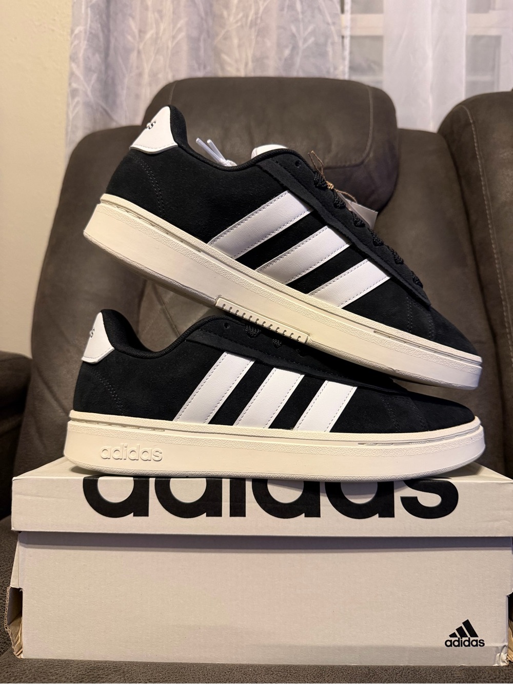 adidas grand court alpha 0 Men’s Size 10.5 JH7235 Black White Shoes